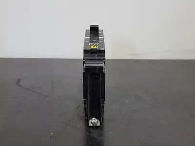 USED SQUARE D EDB16015