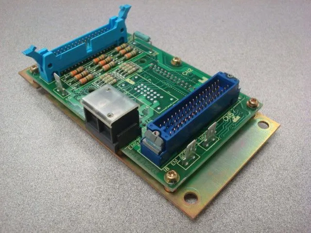 Fanuc A20B-1003-0040/02B Operator Panel Relay Board Used