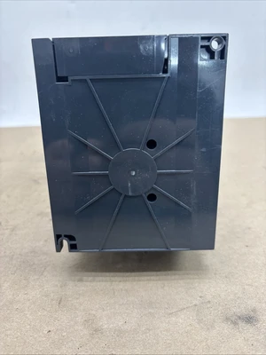 Used Schneider Electric ATV320U07N4C Variable Speed Drives Indiana US | J&J Industrial Supply #1470292