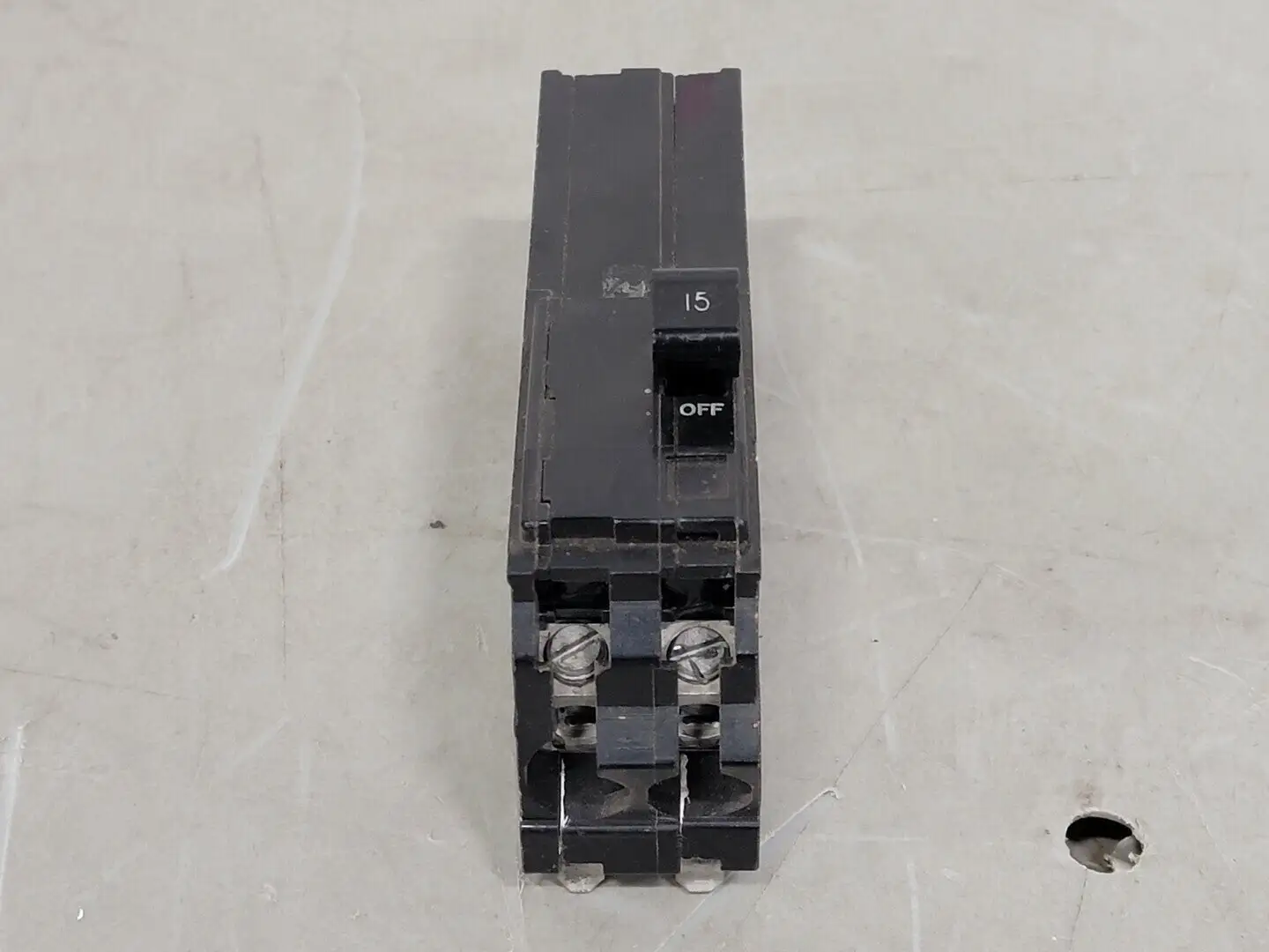USED SQUARE D A1B215
