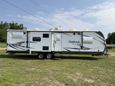 Used 2014 KEYSTONE OUTBACK M-323 BH 36' Campers, Caravans, Motorhomes Michigan US | Miedema Asset Management Group #1328972