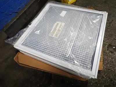 USED LITHONIA LIGHTING GT8