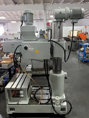 Used SHARP RD820 Radial Drills Kentucky US | Aucto #1314414