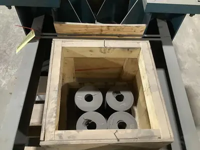 SUPPORT LEGS AND SPRINGS FOR FEEDER