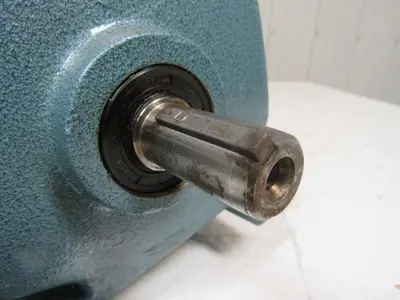 David Brown M032010EANT4 Series M In Line Helical Reducer W/ Baldor 1/2HP Motor