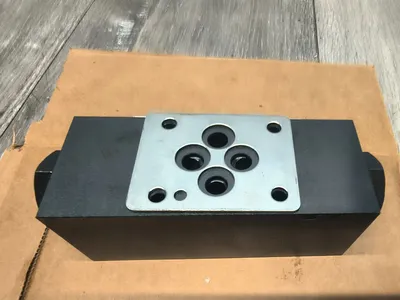 Used PARKER CP0M2BBV56 Valves/Fittings South Carolina US | ESS Industrial Equipment Sales #1269805