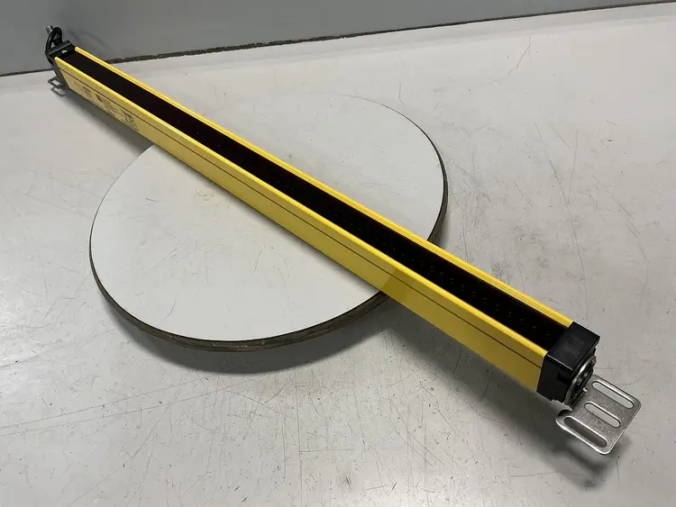 Used OMRON MS4800S-30-0760-X Light Curtains & Grids Michigan US | Ideal Machinery #689705