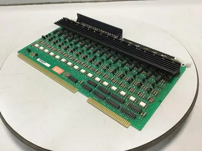 USED CMC / CINCINNATI MILACRON 3-531-4590A
