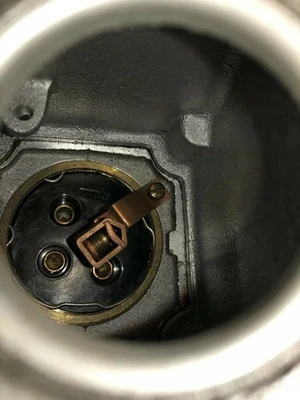 NEW Appleton DT06034