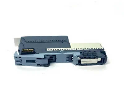 USED SIEMENS POTENTIAL DISTRIBUTOR MODULE 6ES7193-6UP00-0DP2 BASE