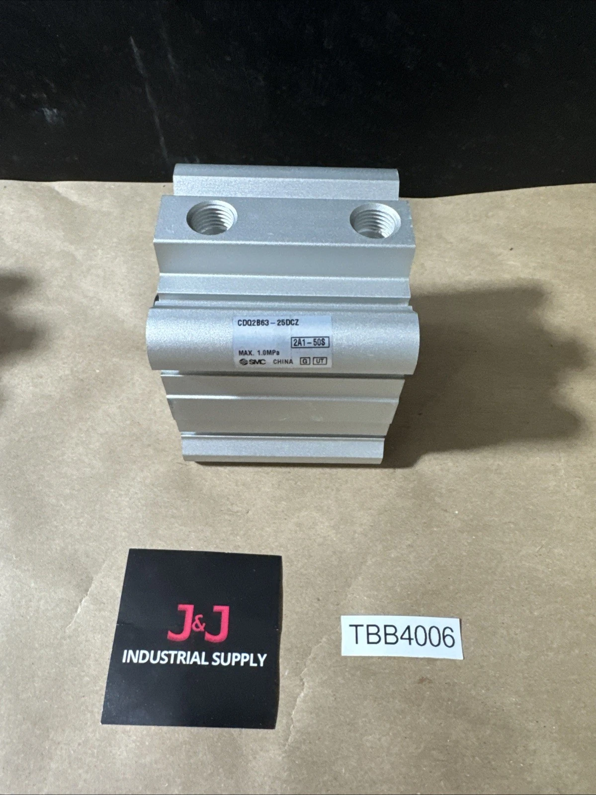 NEW SMC CDQ2B63-25DCZ