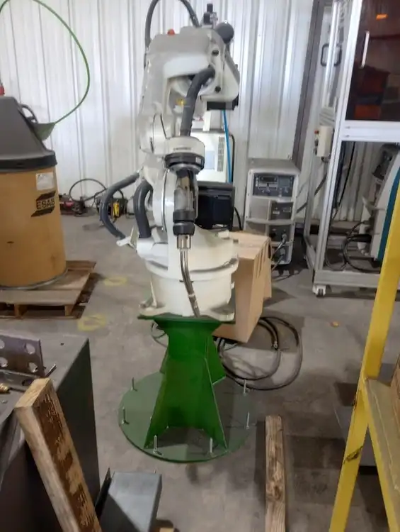 Used 2022 OTC DAIHEN NB61-CEFU Robots Illinois US | Revelation Machinery #403976