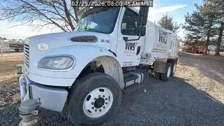 USED 2019 Freightliner M2 106 WT