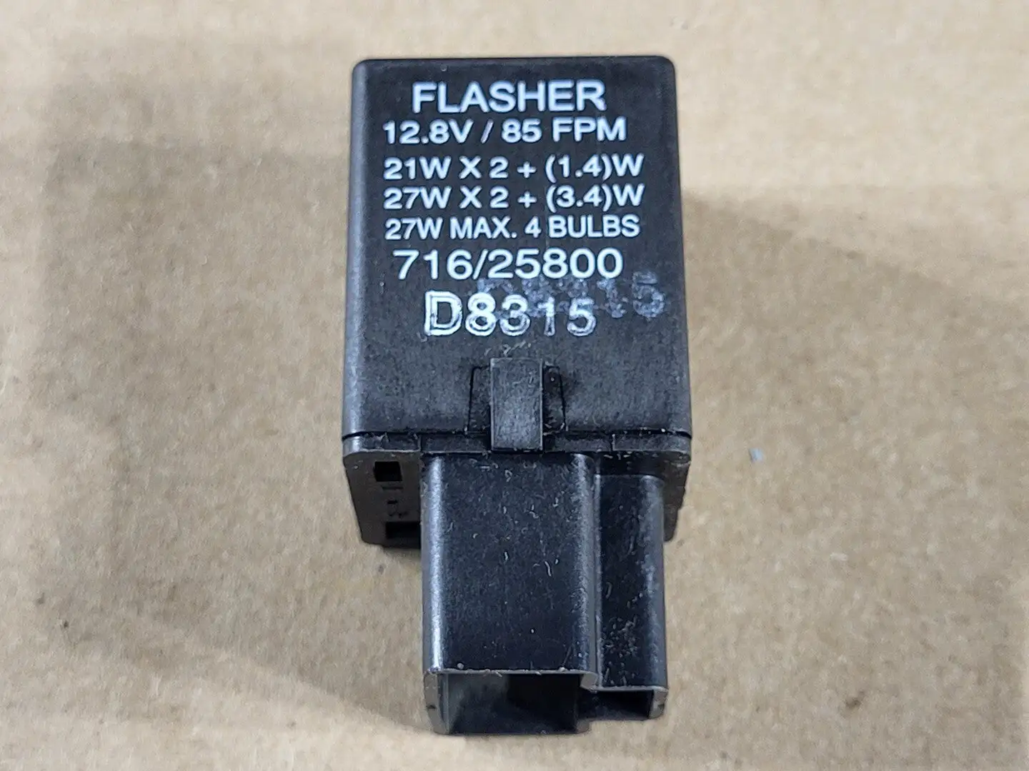 12.8V/85 FPM Flasher Solida State Relay 716/25800, D8315