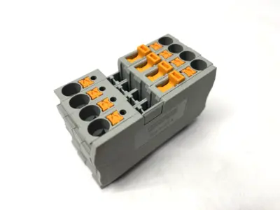 USED PHOENIX CONTACT KNIFE DISCONNECT TERMINAL BLOCK 3211933 LOT OF 4