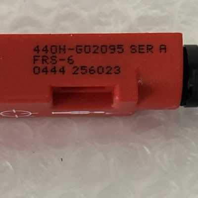 NEW Allen-Bradley 440N-G02095