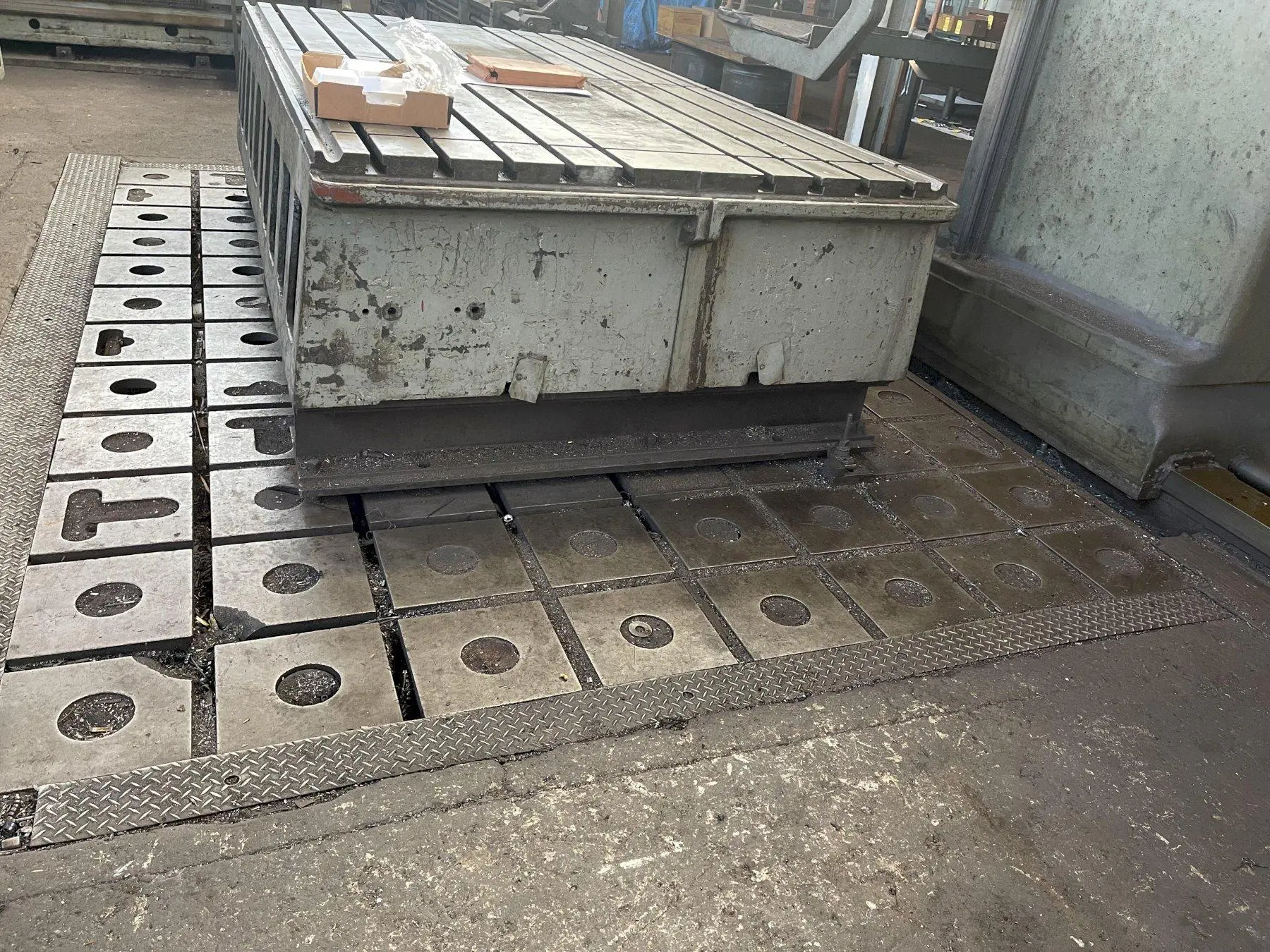 120" X 188" X 12" T SLOTTED FLOOR PLATE. STOCK # 0312523