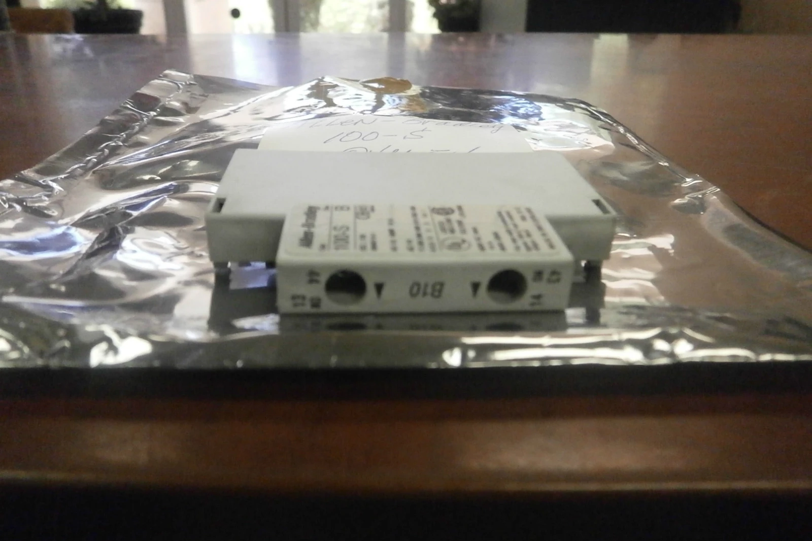USED Allen-Bradley 100-S