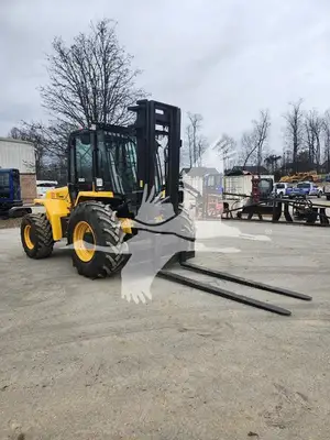 USED 2023 JCB 930
