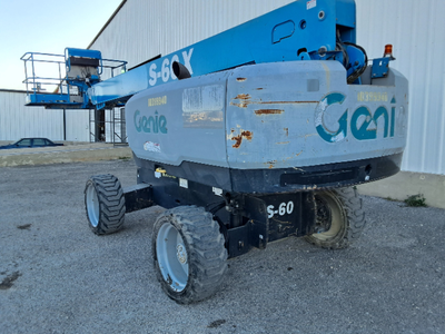 USED 2015 Genie S-60X