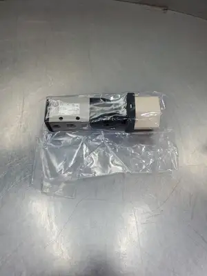 USED SMC VFM350-N02-34B Mechanical Valve, 0.15~0.9MPa