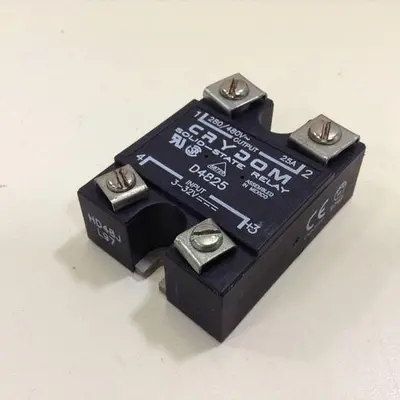 USED CRYDOM D4825
