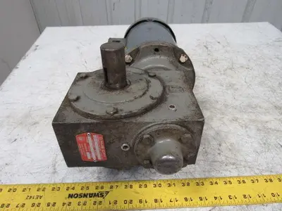 Hub City 02-20-21606-264 264 Double Shaft Gear Box 5:1 W/1/2HP Baldor 3PH  Motor
