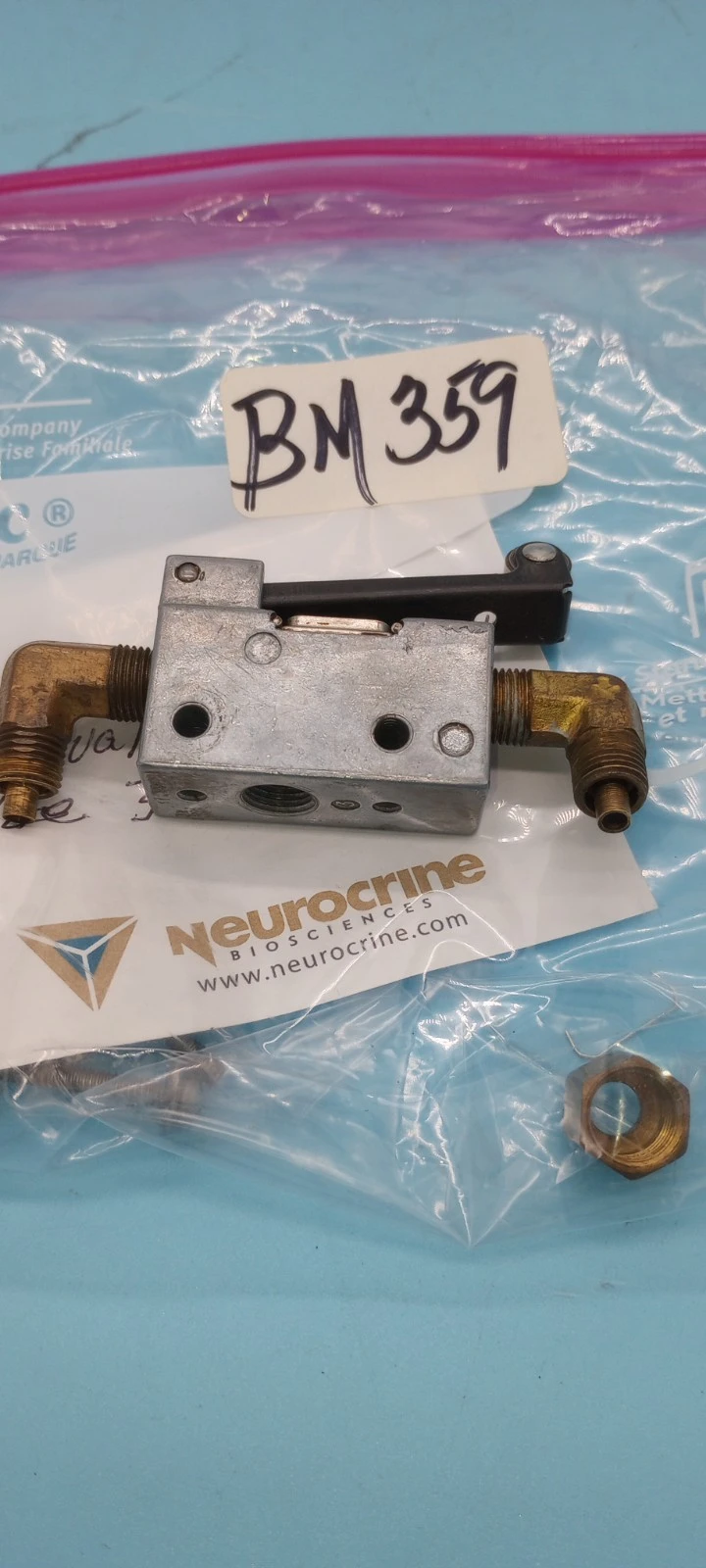 Used ARO Manual Air Control Valve Valves/Fittings Arizona US | ASSET CONVERSION SPECIALISTS, INC. #1348189
