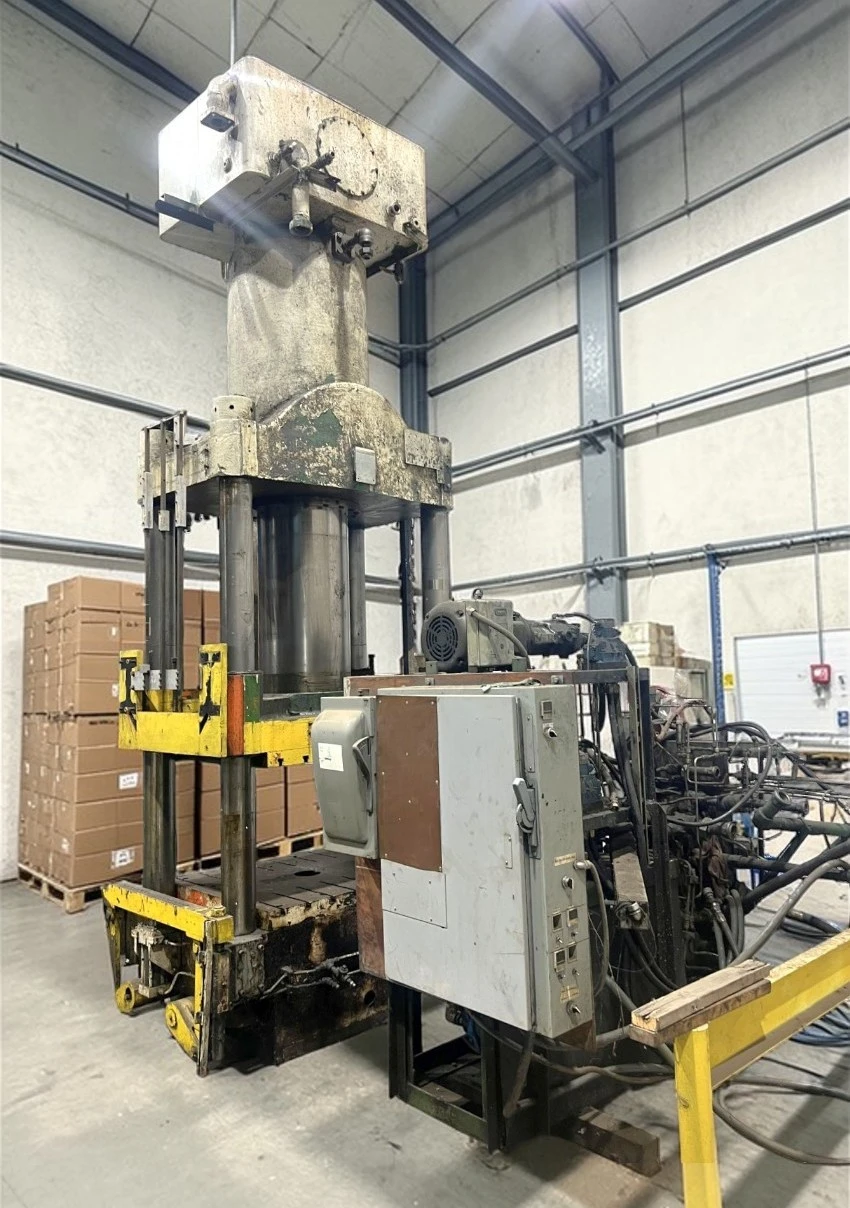 USED TRINKS HYDRAULIC PRESSES / LAWTON PRESS COMPANY TRINKS CUSTOM PRESS