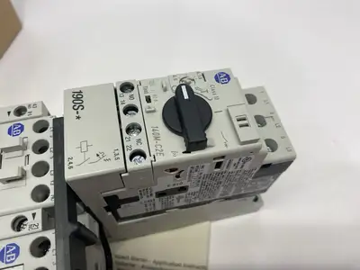 New | in-Stock Allen-Bradley Ser. B Compact Reversing Motor Starter 3PH Industrial Controls Michigan US | Maverick Industrial Sales #1390697
