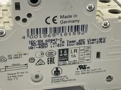 5SY4203-7 | Siemens  MCB C3 Circuit Breaker 2-Pole 3A 400V - Used