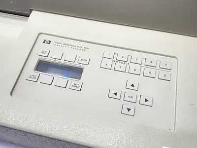 USED HP GRAPHICS PLOTTER DAMAGED SCREEN