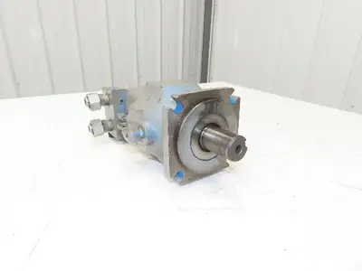 Sumitomo Eaton 2BC29AA4C-B Hydraulic Orbit Motor 4-Bolt 32mm Shaft