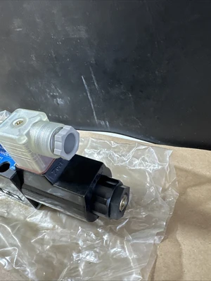 NEW International Fluid Power Of America DG03-C-24VDC-71-DN