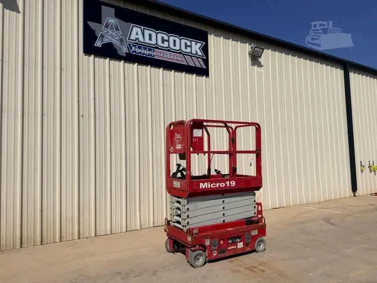 Used 2018 MEC MICRO 19 Scissor Lifters Texas US | Adcock Equipment USA #1519584