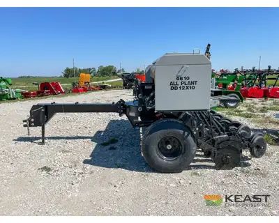 Used CRUSTBUSTER _UNKNOWN_ No-Till Drills Iowa US | Keast Enterprises #1360222