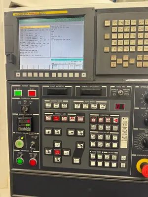 2015 HYUNDAI WIA F400 Vertical Machining Centers | Toolquip, Inc. (4)