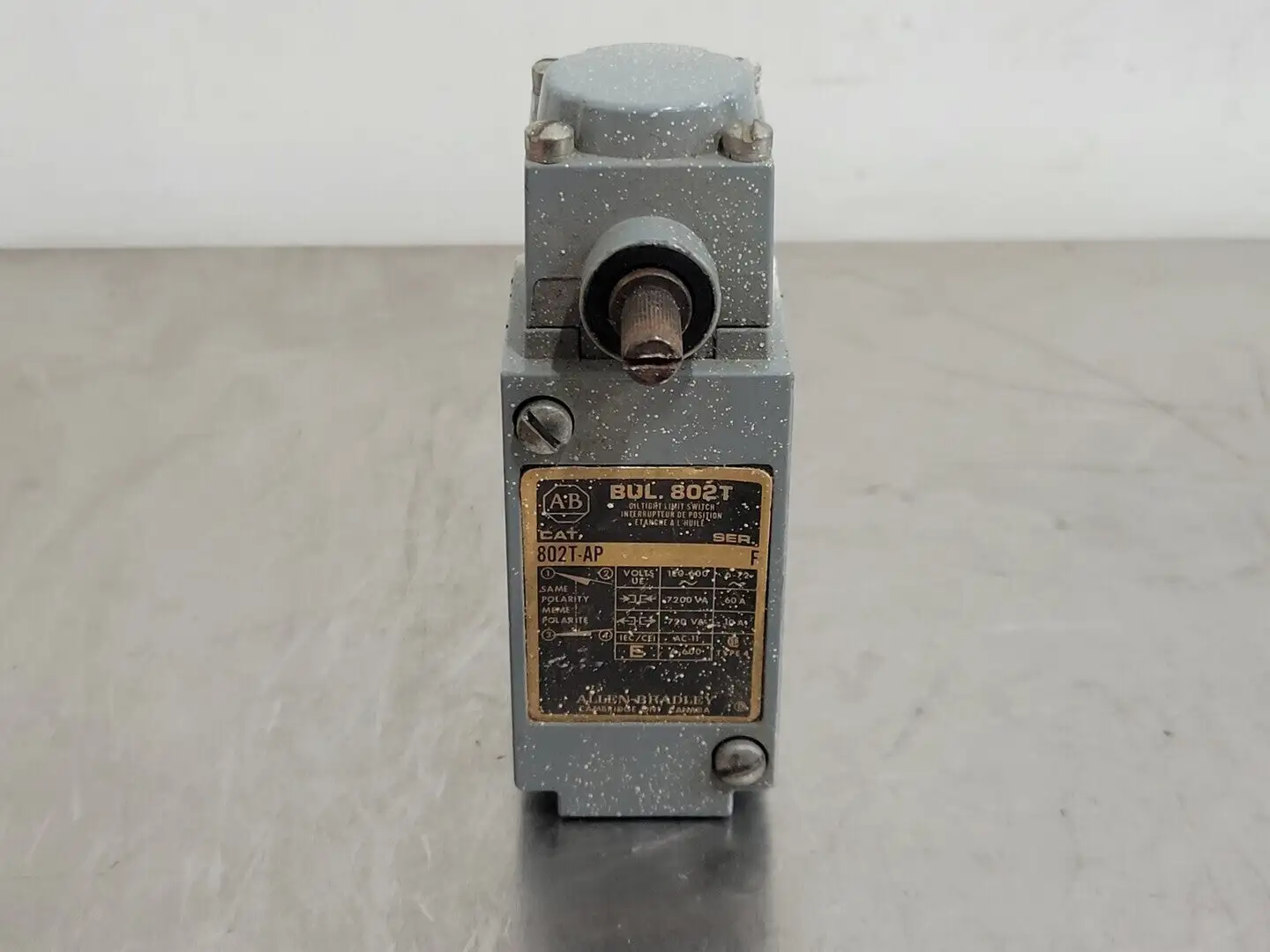 USED ALLEN-BRADLEY 802T-AP