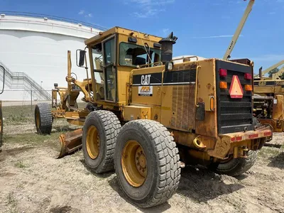 2000 Caterpillar 140H