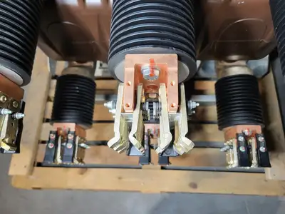 NEW SCHNEIDER ELECTRIC LF3