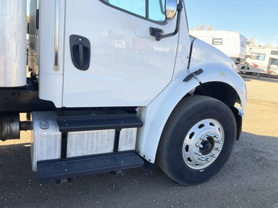 Used 2017 FREIGHTLINER GLIDER KIT Box trucks Michigan US | Miedema Asset Management Group #1579188