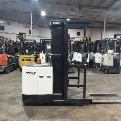 USED 2016 CROWN SP3510-30