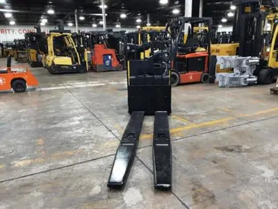 Used 2022 HYSTER BE080ZHD Pallet Jacks | Russell Equipment #723628