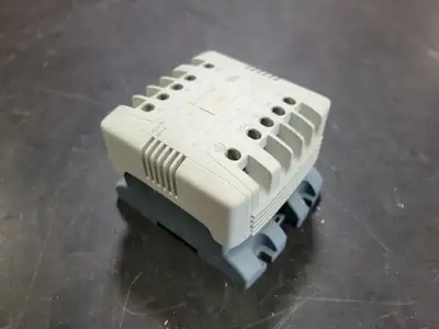 USED LEGRAND 721470