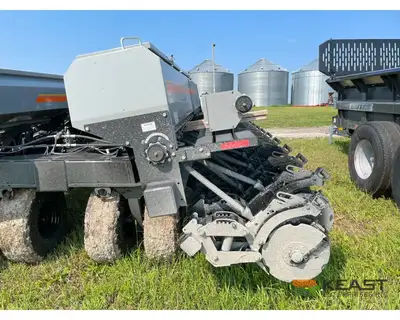 Used CRUSTBUSTER _UNKNOWN_ No-Till Drills Iowa US | Keast Enterprises #1360182