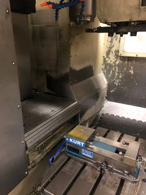 USED 1999 DAEWOO DMV-400