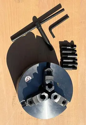USED KNUTH 3 JAW CHUCK