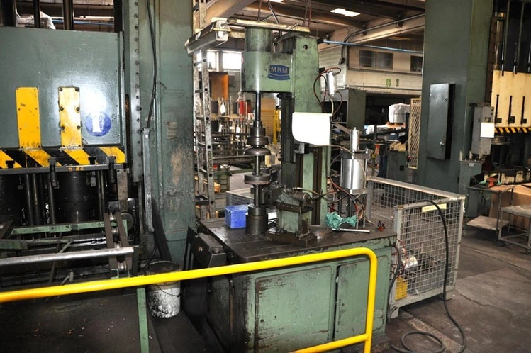 Used MBM-AVM OMERA - Ø 400 MM Seam Closers BE | Apt International N.V #362496