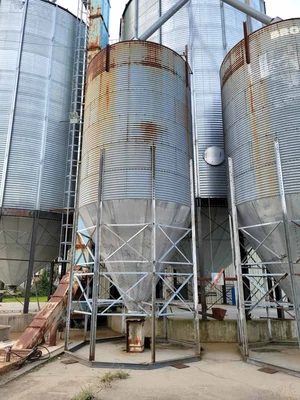 Used BROCK _UNKNOWN_ Silos New York US | Solutions 4 Manufacturing #1404212