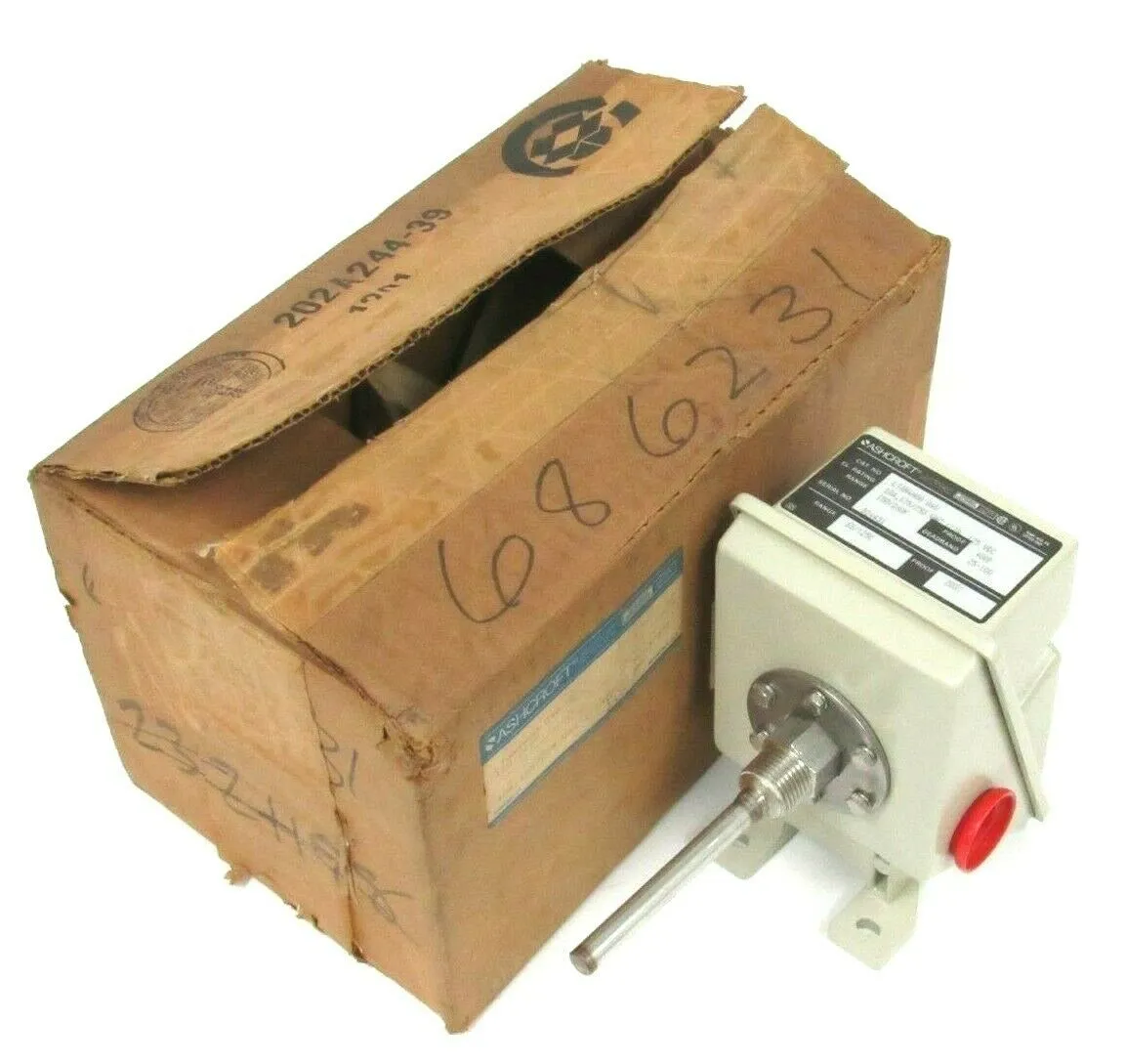 NEW ASHCROFT LTAN4H00-040 TEMPERATURE SWITCH LTAN4H00040